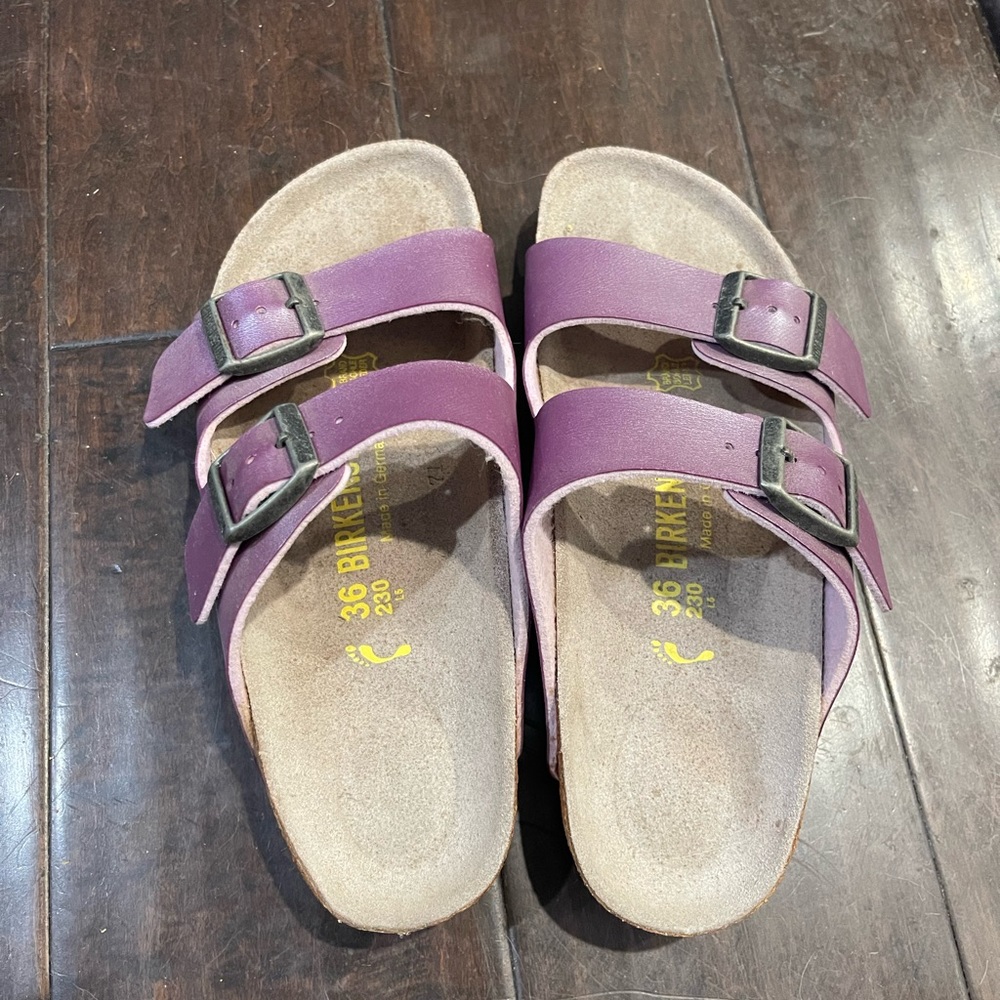 Metallic Purple Birkenstocks / Size 36